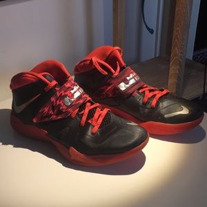 Lebron James Nike’s